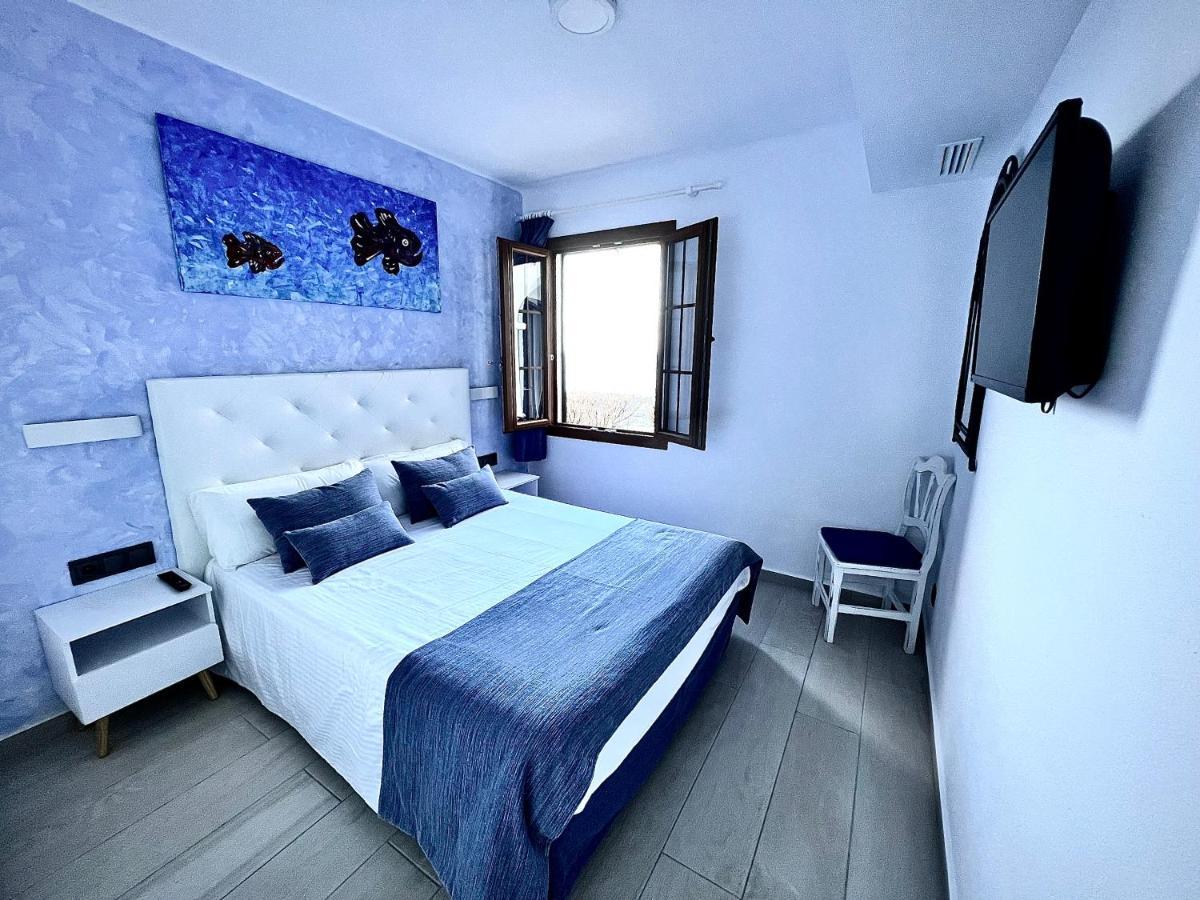 פורנלס Apartamentos El Bergantin Menorca Club מראה חיצוני תמונה