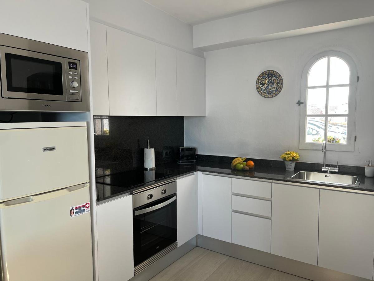 פורנלס Apartamentos El Bergantin Menorca Club מראה חיצוני תמונה